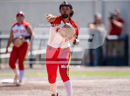 Thumbnail 2 in Saint Francis vs Willow Glen (CIF CCS Open Division Final) photogallery.