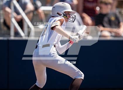 Thumbnail 3 in Saint Francis vs Willow Glen (CIF CCS Open Division Final) photogallery.
