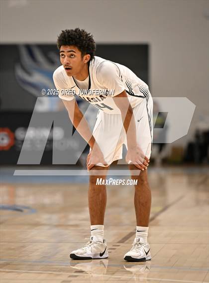 Thumbnail 1 in St. Joseph vs. Salesian College Preparatory (The Crush in the Valley) photogallery.