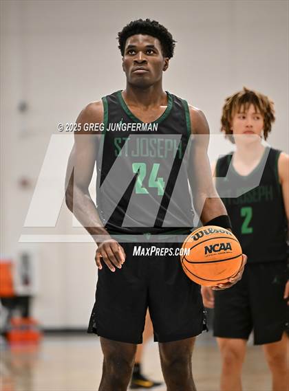Thumbnail 3 in St. Joseph vs. Salesian College Preparatory (The Crush in the Valley) photogallery.