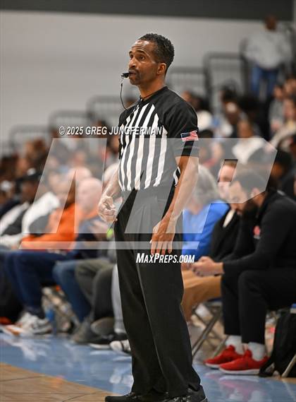 Thumbnail 3 in St. Joseph vs. Salesian College Preparatory (The Crush in the Valley) photogallery.
