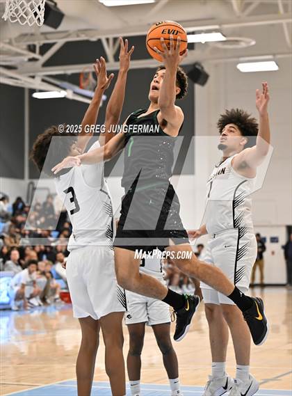Thumbnail 1 in St. Joseph vs. Salesian College Preparatory (The Crush in the Valley) photogallery.