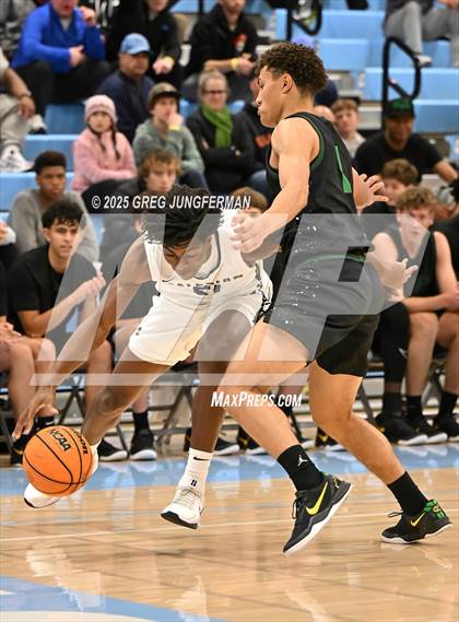 Thumbnail 3 in St. Joseph vs. Salesian College Preparatory (The Crush in the Valley) photogallery.