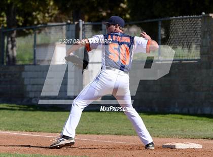 Thumbnail 2 in Cathedral Catholic vs. Valhalla photogallery.