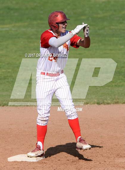 Thumbnail 3 in Cathedral Catholic vs. Valhalla photogallery.