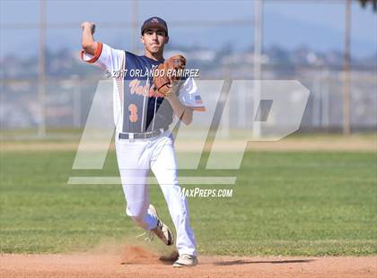 Thumbnail 2 in Cathedral Catholic vs. Valhalla photogallery.