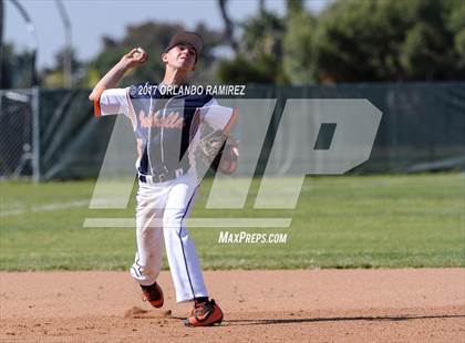 Thumbnail 2 in Cathedral Catholic vs. Valhalla photogallery.