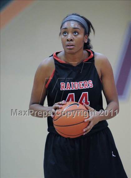 Thumbnail 3 in Cicero-North Syracuse vs. Bolingbrook (Nike Tournament of Champions) photogallery.