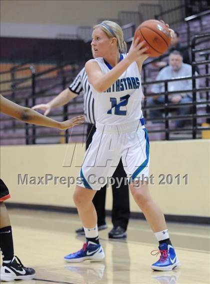 Thumbnail 1 in Cicero-North Syracuse vs. Bolingbrook (Nike Tournament of Champions) photogallery.