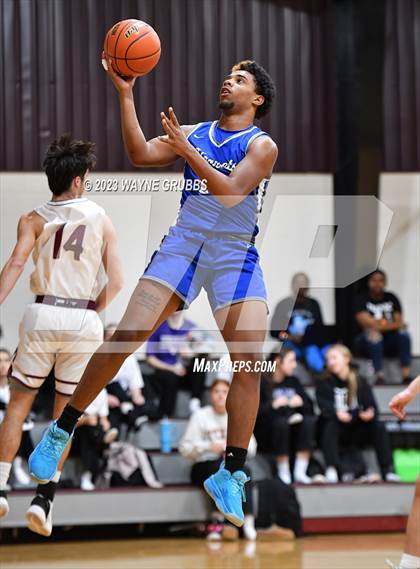 Thumbnail 2 in Hooks vs. White Oak (Holiday Hoops Tournament) photogallery.