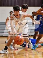 Photo from the gallery "Hooks vs. White Oak (Holiday Hoops Tournament)"