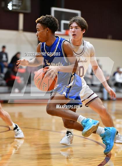 Thumbnail 1 in Hooks vs. White Oak (Holiday Hoops Tournament) photogallery.