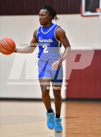 Thumbnail 2 in Hooks vs. White Oak (Holiday Hoops Tournament) photogallery.