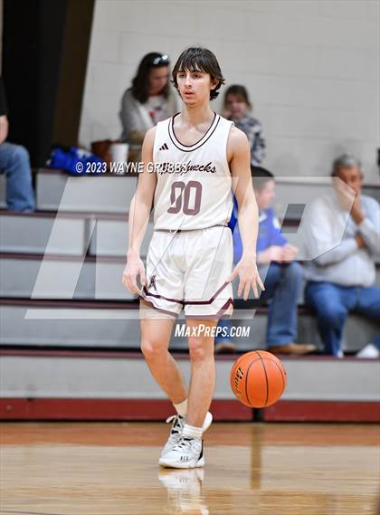 Thumbnail 3 in Hooks vs. White Oak (Holiday Hoops Tournament) photogallery.