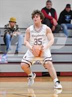 Photo from the gallery "Hooks vs. White Oak (Holiday Hoops Tournament)"