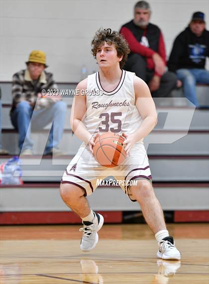 Thumbnail 2 in Hooks vs. White Oak (Holiday Hoops Tournament) photogallery.