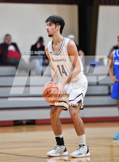 Thumbnail 2 in Hooks vs. White Oak (Holiday Hoops Tournament) photogallery.