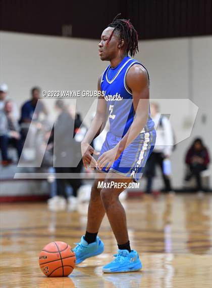 Thumbnail 3 in Hooks vs. White Oak (Holiday Hoops Tournament) photogallery.