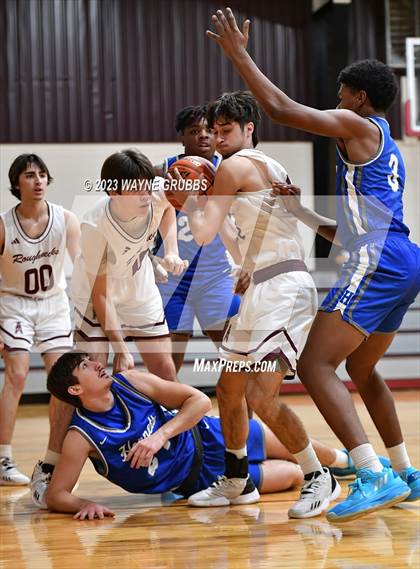 Thumbnail 2 in Hooks vs. White Oak (Holiday Hoops Tournament) photogallery.