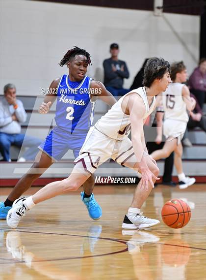 Thumbnail 3 in Hooks vs. White Oak (Holiday Hoops Tournament) photogallery.