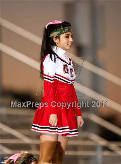 Thumbnail 3 in Goose Creek Memorial vs Barbers Hill photogallery.