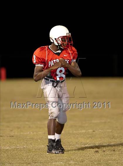 Thumbnail 2 in Goose Creek Memorial vs Barbers Hill photogallery.