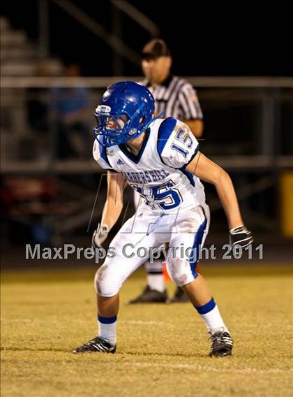 Thumbnail 3 in Goose Creek Memorial vs Barbers Hill photogallery.