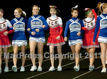 Thumbnail 2 in Goose Creek Memorial vs Barbers Hill photogallery.