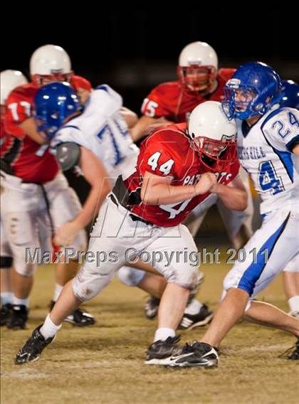 Thumbnail 1 in Goose Creek Memorial vs Barbers Hill photogallery.