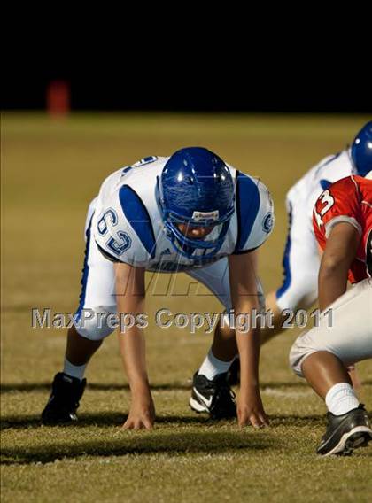 Thumbnail 2 in Goose Creek Memorial vs Barbers Hill photogallery.