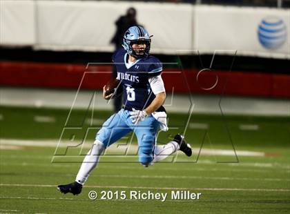 Thumbnail 2 in Fayetteville vs. Har-Ber (AAA 7A Final) photogallery.
