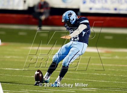 Thumbnail 2 in Fayetteville vs. Har-Ber (AAA 7A Final) photogallery.