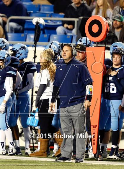Thumbnail 1 in Fayetteville vs. Har-Ber (AAA 7A Final) photogallery.