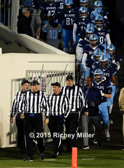 Thumbnail 1 in Fayetteville vs. Har-Ber (AAA 7A Final) photogallery.