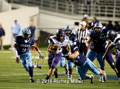 Thumbnail 1 in Fayetteville vs. Har-Ber (AAA 7A Final) photogallery.