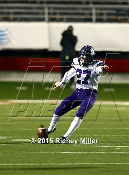 Thumbnail 3 in Fayetteville vs. Har-Ber (AAA 7A Final) photogallery.