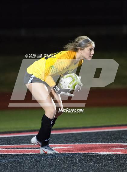 Thumbnail 3 in Hebron vs Coppell photogallery.