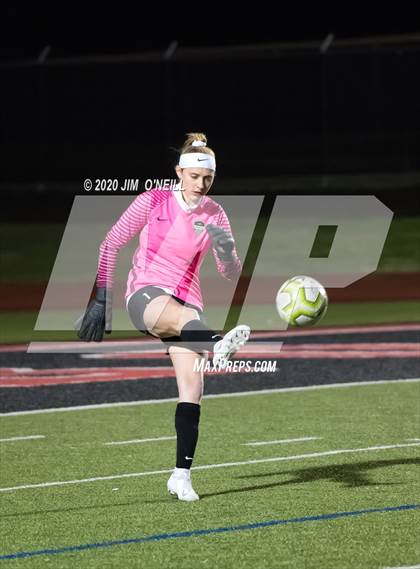 Thumbnail 2 in Hebron vs Coppell photogallery.