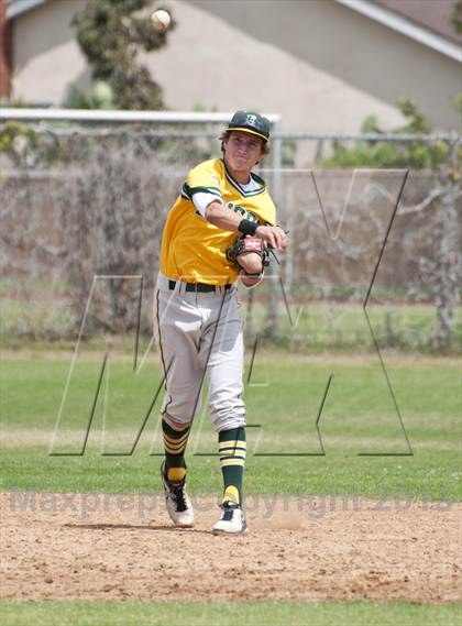 Thumbnail 3 in Edison vs. Calvert Hall photogallery.