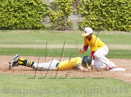 Thumbnail 3 in Edison vs. Calvert Hall photogallery.