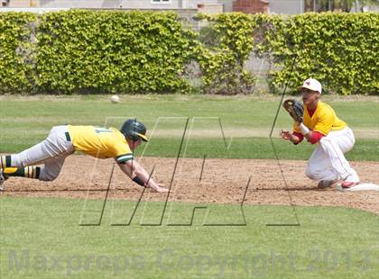 Thumbnail 1 in Edison vs. Calvert Hall photogallery.