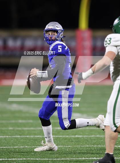 Thumbnail 3 in Twin Valley vs Southern Lehigh (PIAA 4A Final) photogallery.