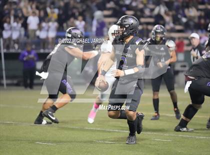 Thumbnail 3 in Eastside Catholic @ Garfield photogallery.
