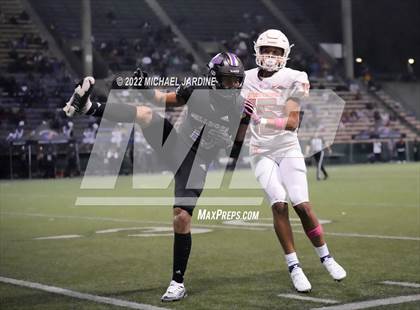 Thumbnail 1 in Eastside Catholic @ Garfield photogallery.