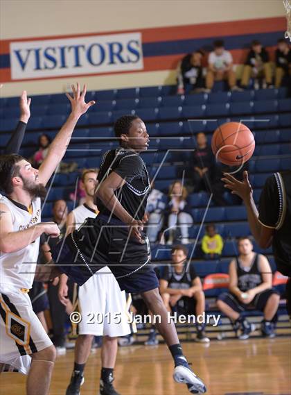 Thumbnail 1 in Cheyenne vs Clay County (Tarkanian Classic) photogallery.