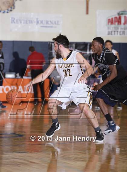 Thumbnail 2 in Cheyenne vs Clay County (Tarkanian Classic) photogallery.