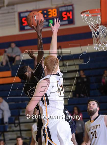 Thumbnail 3 in Cheyenne vs Clay County (Tarkanian Classic) photogallery.
