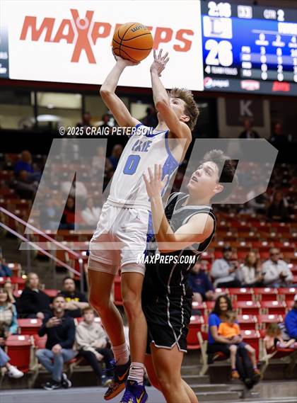 Thumbnail 1 in Cottonwood vs. Dixie (UHSAA 4A Quarterfinal) photogallery.