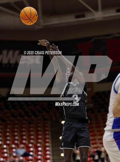 Thumbnail 3 in Cottonwood vs. Dixie (UHSAA 4A Quarterfinal) photogallery.