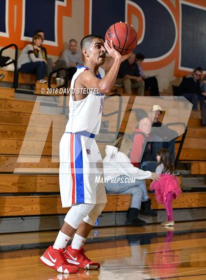 Thumbnail 3 in Union Mine vs. East Union (Running with the Pack) photogallery.